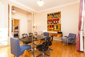 MADELINE, 1BDR Fitzroy Apartment