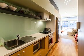 TENNYSON, Richmond Studio Apartment