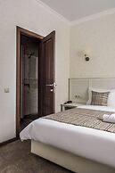 Detol Hotel