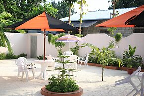 Evila Inn - Thoddoo