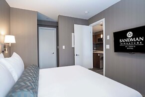 Sandman Signature St. John's Hotel