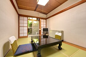 Shinhana no Chaya