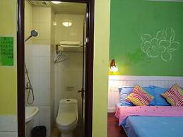 How Flower Hostel Yangshuo