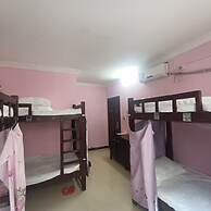 How Flower Hostel Yangshuo