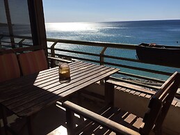 Risin Sun Sea View