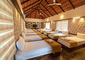 SR Jungle Resort