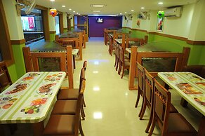 Castle International Premium Hotel
