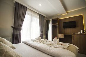 Hit Suites