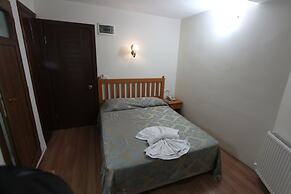 Hotel Ave Maria