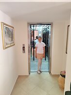 Hotel Ave Maria