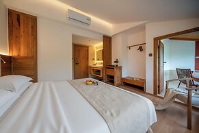Yangshuo Riverview Hotel