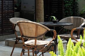 Yangshuo Riverview Hotel
