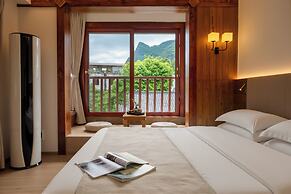 Yangshuo Riverview Hotel