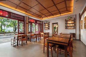 Yangshuo Riverview Hotel