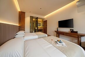 Yangshuo Riverview Hotel