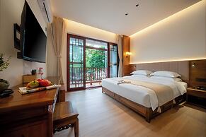 Yangshuo Riverview Hotel