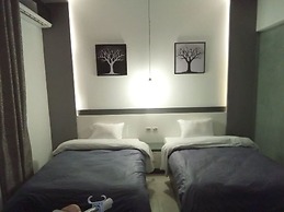Azar Boutique Hotel
