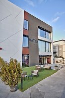 Urban Valley Resort
