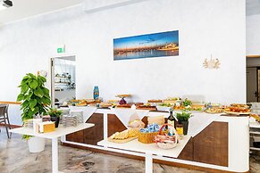 Beach Hotel Clerice