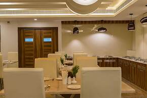 Hotel Chenthur Park