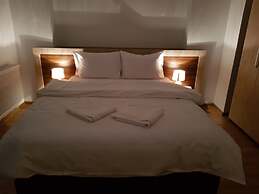 Citadel Aparthotel