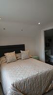 Grove House Hotel