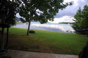 Lagoons Apartments