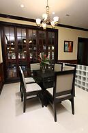 Villa Dora Mae