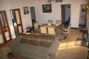 Hi Thatcher Villa