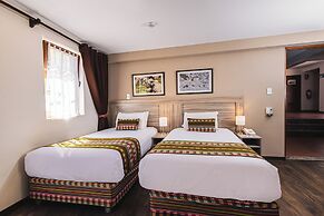 Atoq San Blas Hotel