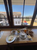 Atoq San Blas Hotel