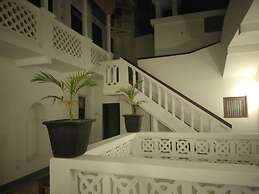 zLife Hostel