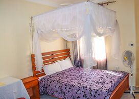 Paula Guest House
