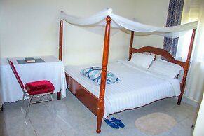 Paula Guest House