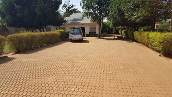 Paula Guest House