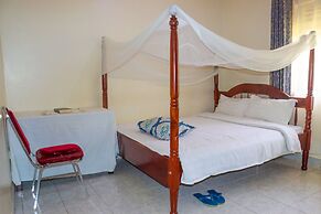Paula Guest House