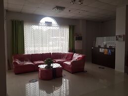 Enriquez Hotel