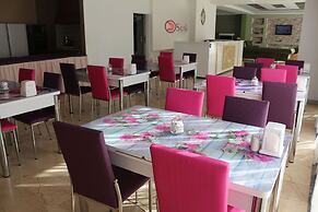 Suw Hotel