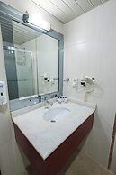 Siyav Hotel