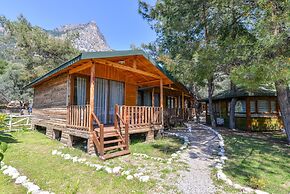 Sea Valley Lodge