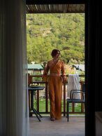 Sea Valley Lodge