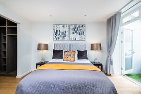 Lak Serviced Apartments