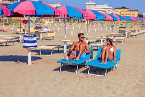 You & Me Beach Hotel