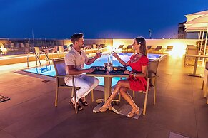 You & Me Beach Hotel