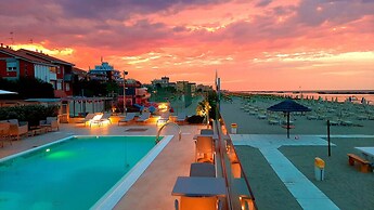 You & Me Beach Hotel