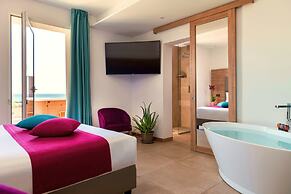 You & Me Beach Hotel