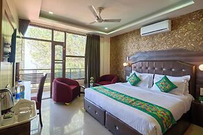 Treebo Roshan House With Valley View