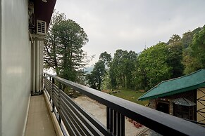 Treebo Roshan House With Valley View