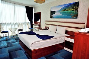 Business Grand Hotel