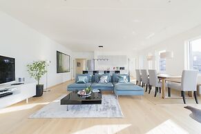 Wright Apartments